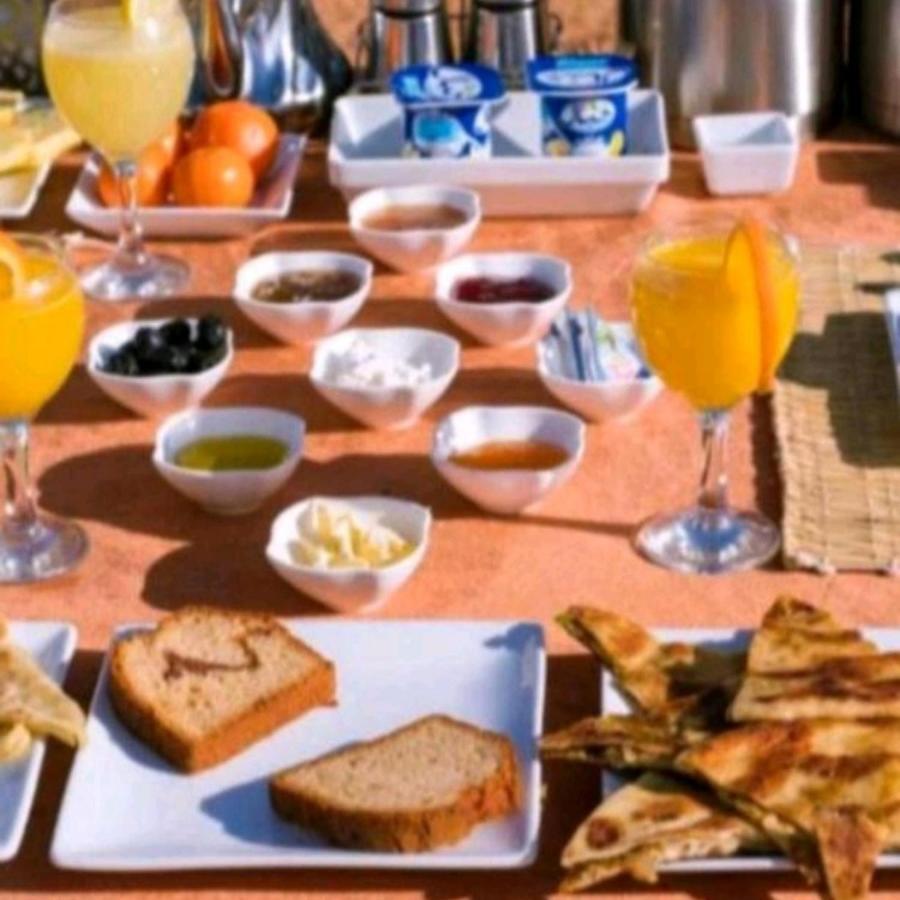 Sahara Luxury Glamping Hotel Merzuga Kültér fotó