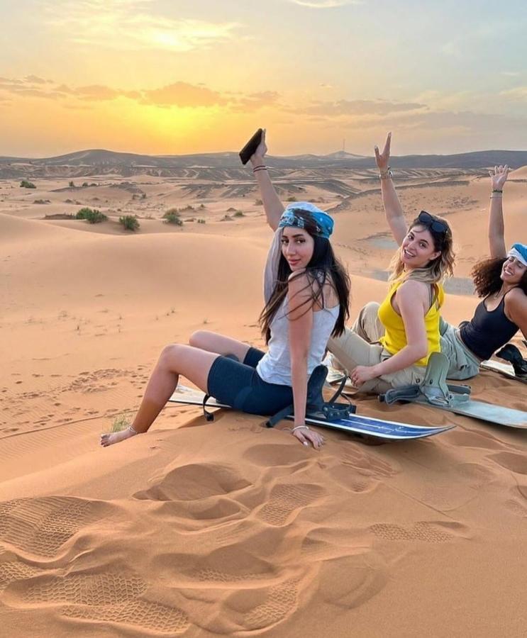 Sahara Luxury Glamping Hotel Merzuga Kültér fotó