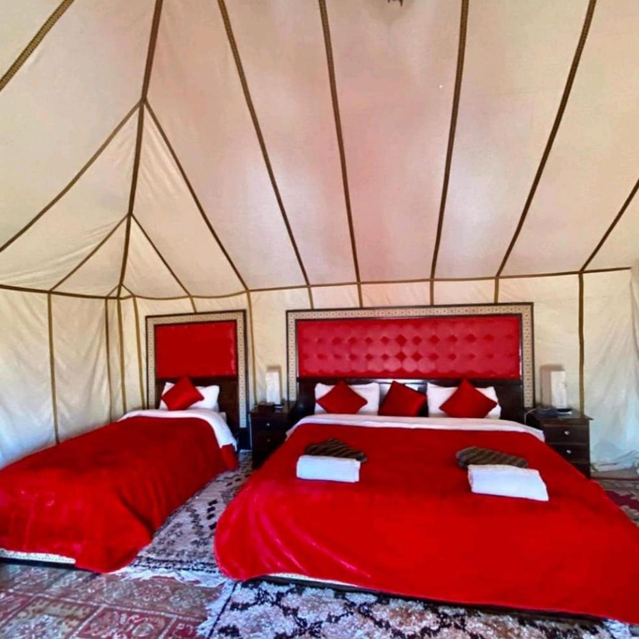 Sahara Luxury Glamping Hotel Merzuga Kültér fotó