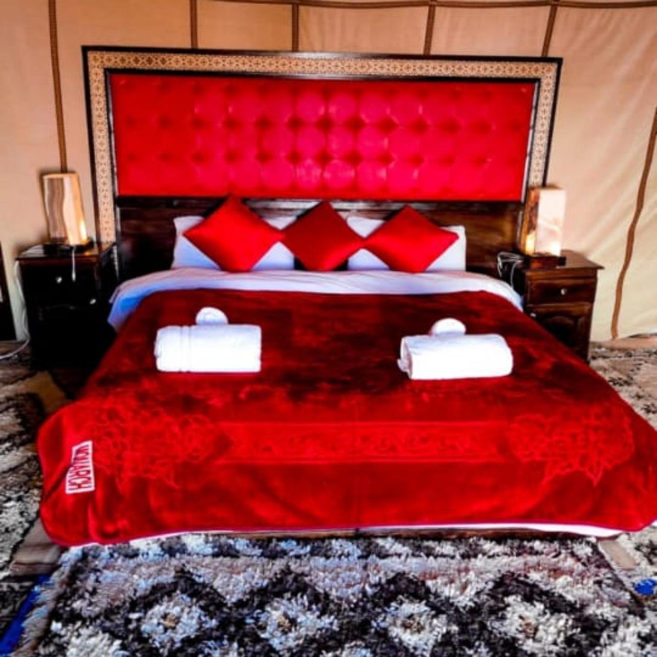 Sahara Luxury Glamping Hotel Merzuga Kültér fotó